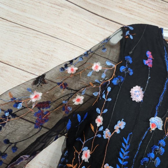 Sorrento Navy Blue Floral Embroidered Blouse Sheer Sleeves Women's Medium - Picture 4 of 13